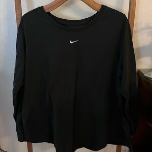 Nike Women's Black Long Sleeve Top